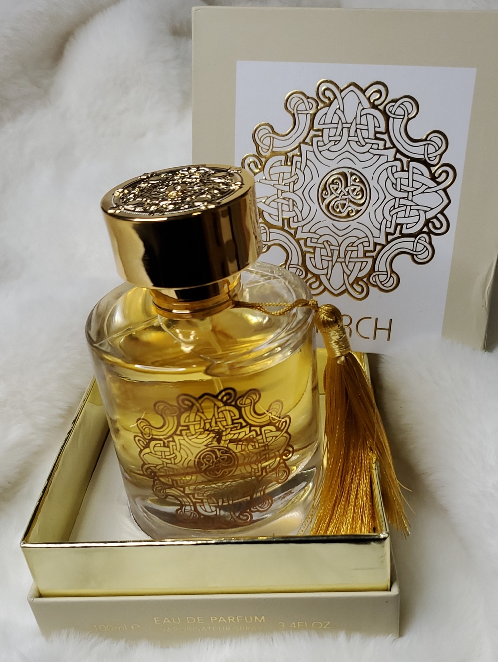 Gold Tassel Scented Women